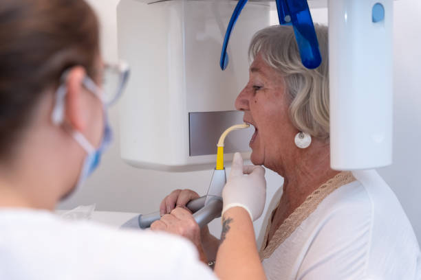 Best Holiday Emergency Dentist in Prairie View, TX